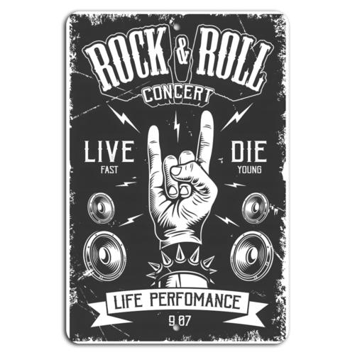 Live Rock - Live Fast, Rock Hard : Un